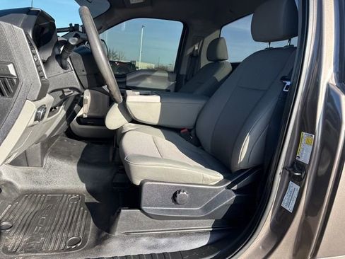 Used 2021 Ford F250 XL w/ Power Equipment Group image 12