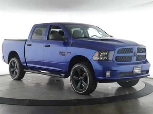 Used 2019 RAM 1500 Express w/ Wheel & Sound Group AWD/4WD image 2