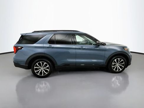 Used 2025 Ford Explorer ST-Line AWD/4WD image 8