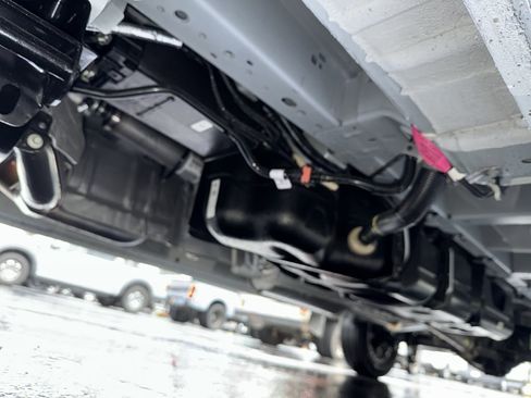 New 2025 Ford Transit 250 Low Roof AWD image 29