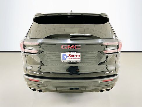 Used 2026 GMC Acadia AT4 w/ Luxury Package AWD/4WD image 6