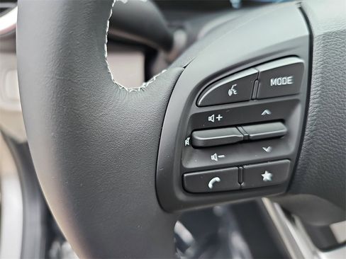 New 2026 Hyundai Venue SEL image 16