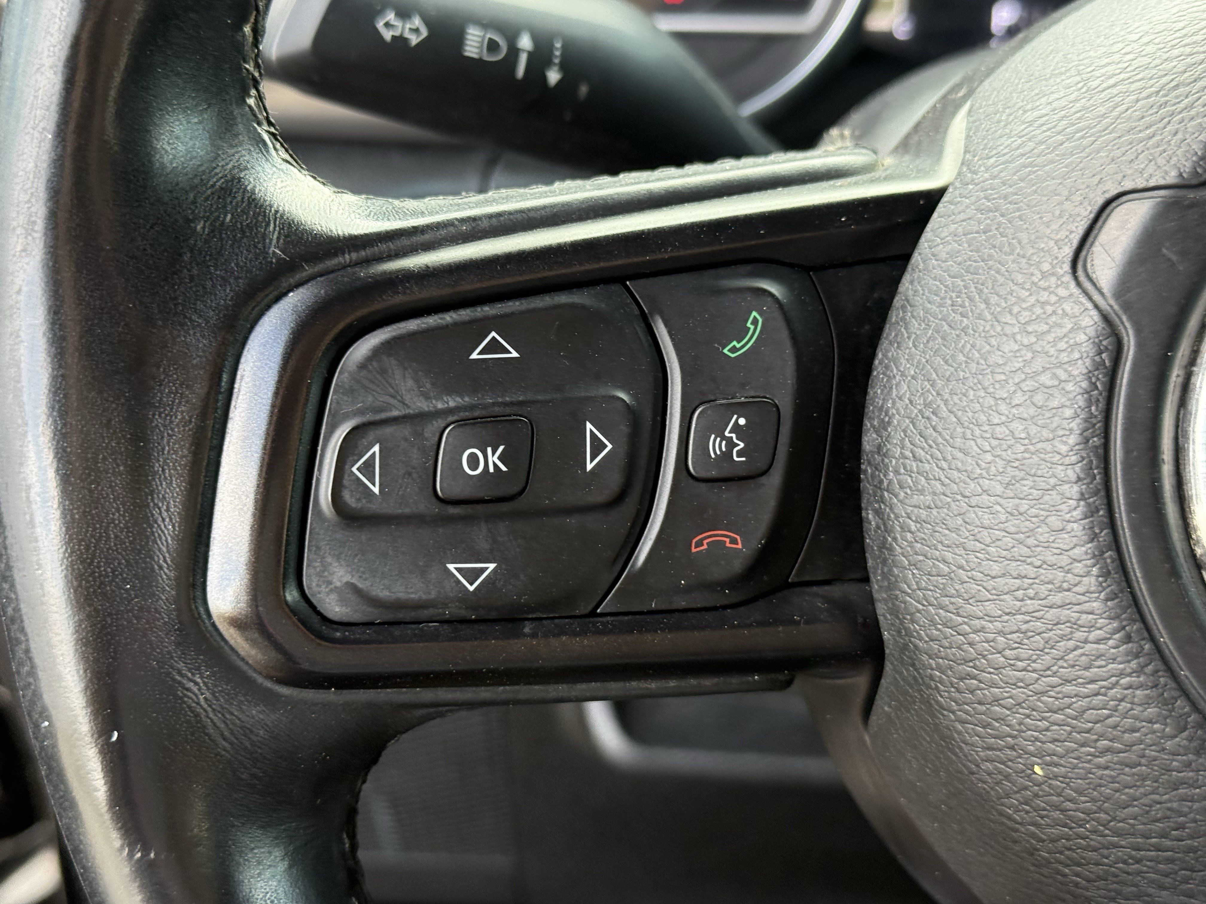 Used 2018 Jeep Wrangler Unlimited Sport S AWD/4WD image 16