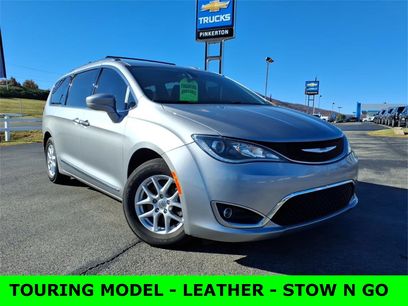 Used 2020 Chrysler Pacifica Touring-L