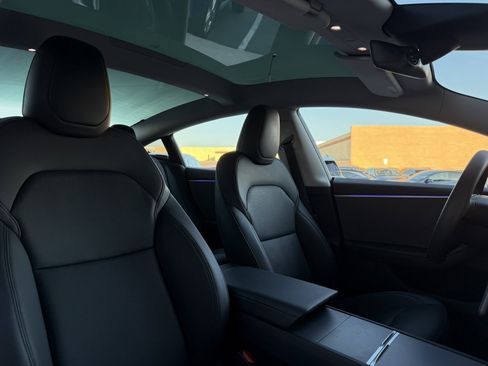 Used 2024 Tesla Model 3 image 44