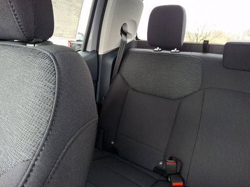 New 2025 Ford Maverick XL w/ 4K Tow Package image 12