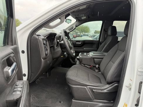 Used 2020 Chevrolet Silverado 1500 Custom Trail Boss w/ Custom Convenience Package image 18