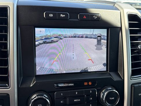 Used 2021 Ford F250 Lariat w/ FX4 Off-Road Package image 21