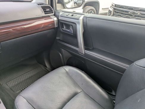 Used 2023 Toyota 4Runner Limited AWD/4WD image 18