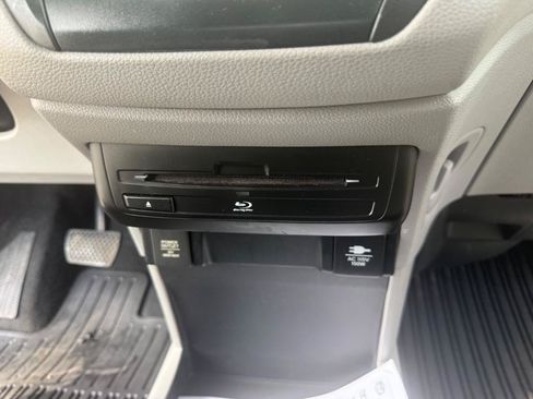 Used 2018 Honda Odyssey EX-L image 36