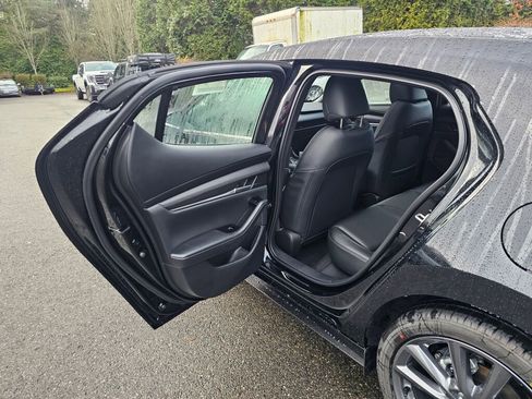 New 2026 MAZDA MAZDA3 s FWD image 23