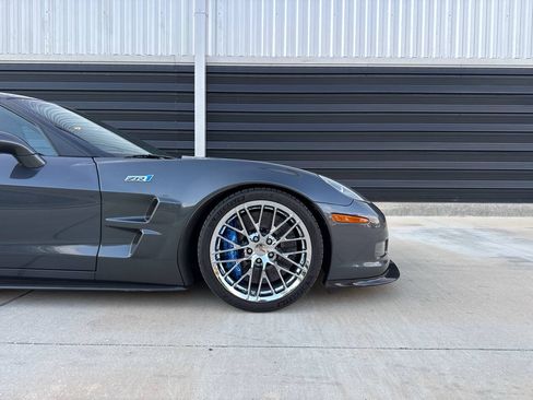 Used 2009 Chevrolet Corvette ZR1 w/ Preferred Equipment Group RWD image 35