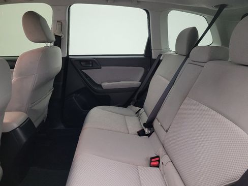 Used 2015 Subaru Forester 2.5i Premium image 18