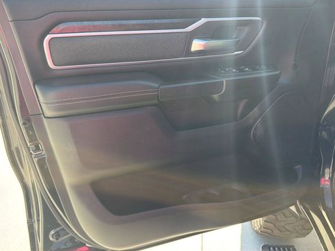 Used 2020 RAM 1500 Big Horn image 9