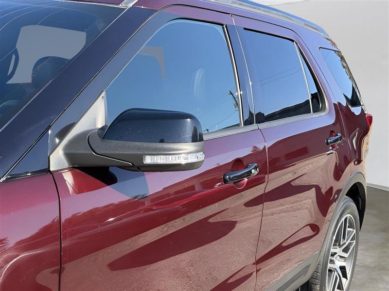 Used 2018 Ford Explorer Sport w/ Equipment Group 401A AWD/4WD image 8