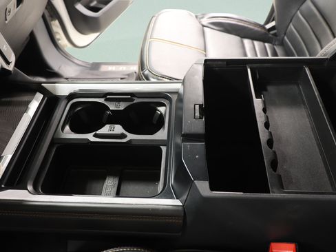 Used 2024 Ford F250 Platinum AWD/4WD image 19