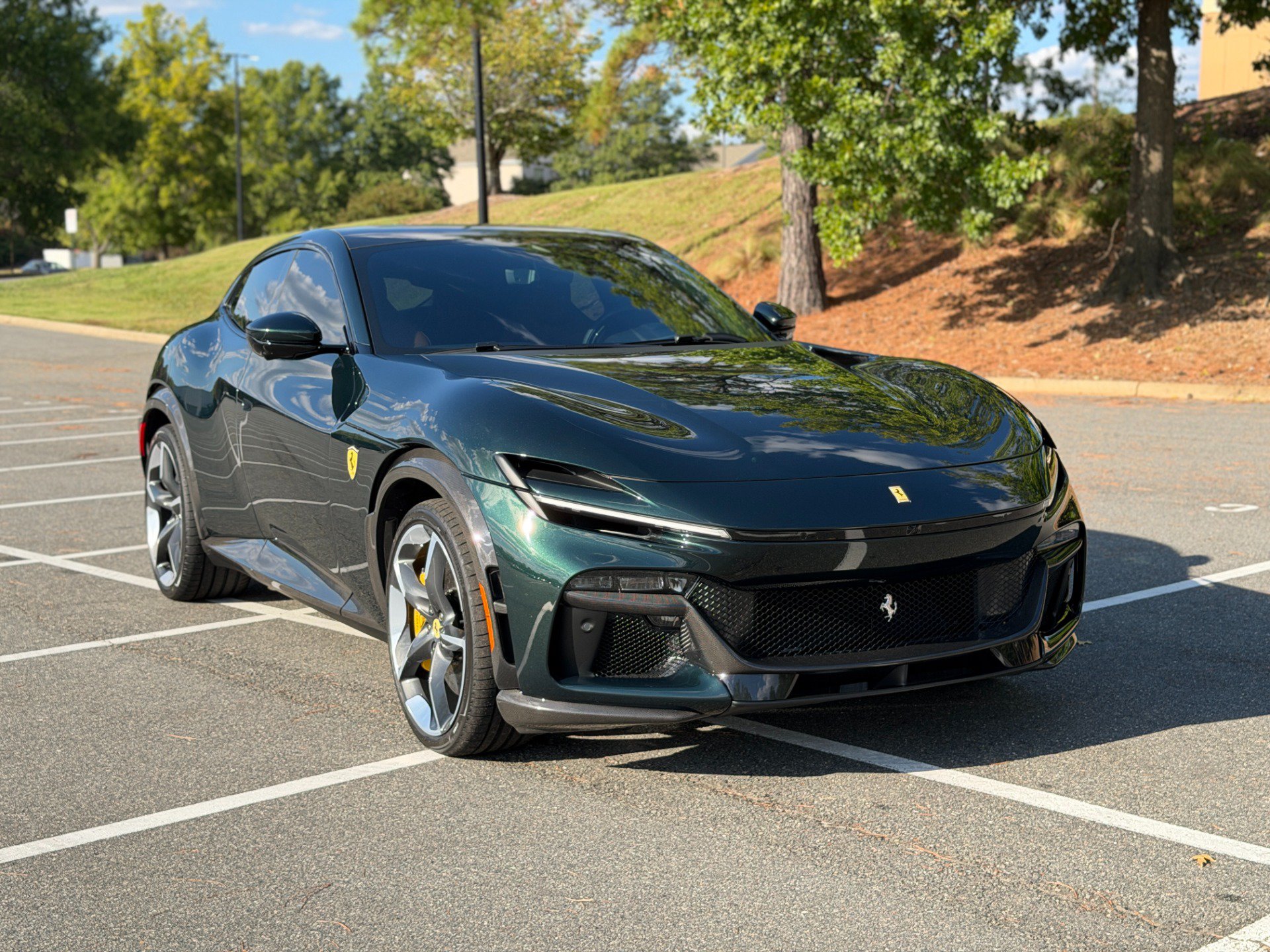 Used 2026 Ferrari Purosangue AWD/4WD image 16