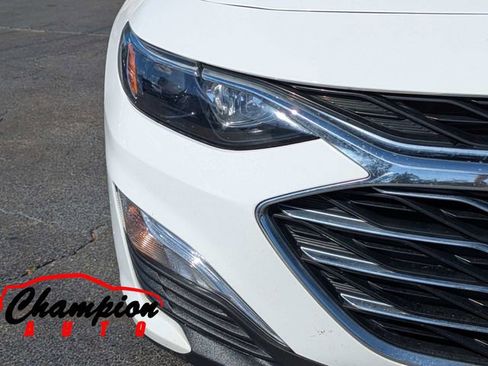 Used 2020 Chevrolet Malibu LS w/ Driver Confidence Package II image 11