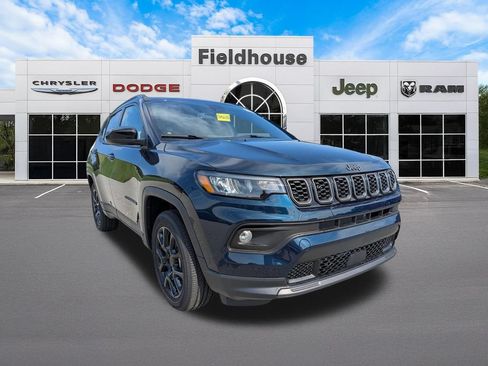 New 2026 Jeep Compass Latitude AWD/4WD image 3