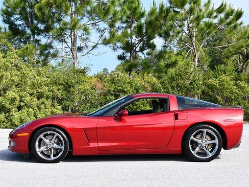 Used 2012 Chevrolet Corvette Coupe w/ 3LT Preferred Equipment Group RWD image 22