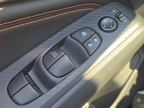 Used 2022 Nissan Altima 2.5 SR w/ Midnight Edition Package FWD image 25
