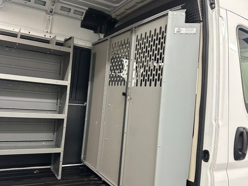 Used 2022 RAM ProMaster 2500 w/ Convenience Group image 25