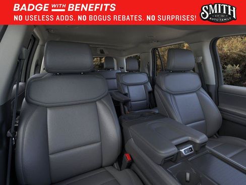 New 2026 Ford Expedition Active AWD/4WD image 11