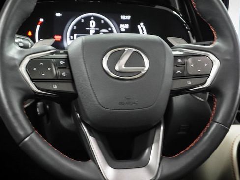 Certified 2023 Lexus NX 250 FWD w/ Premium Package image 13