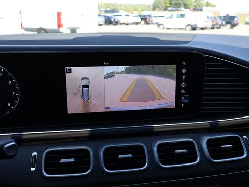 Used 2021 Mercedes-Benz GLE 350 4MATIC image 25