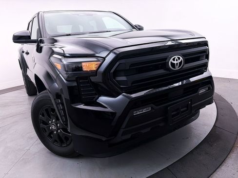 Used 2024 Toyota Tacoma SR5 image 7