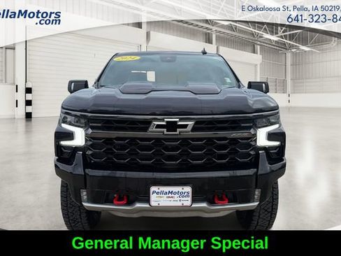 Used 2024 Chevrolet Silverado 1500 ZR2 w/ Technology Package AWD/4WD image 7