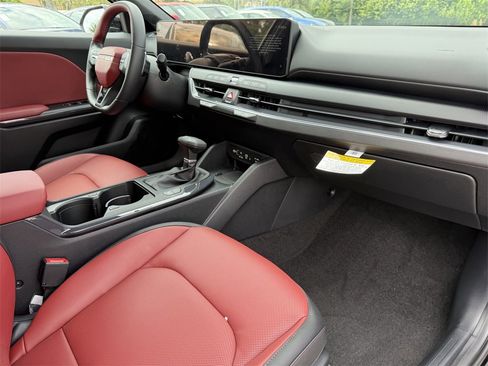 New 2025 Kia K4 GT-Line Turbo image 13