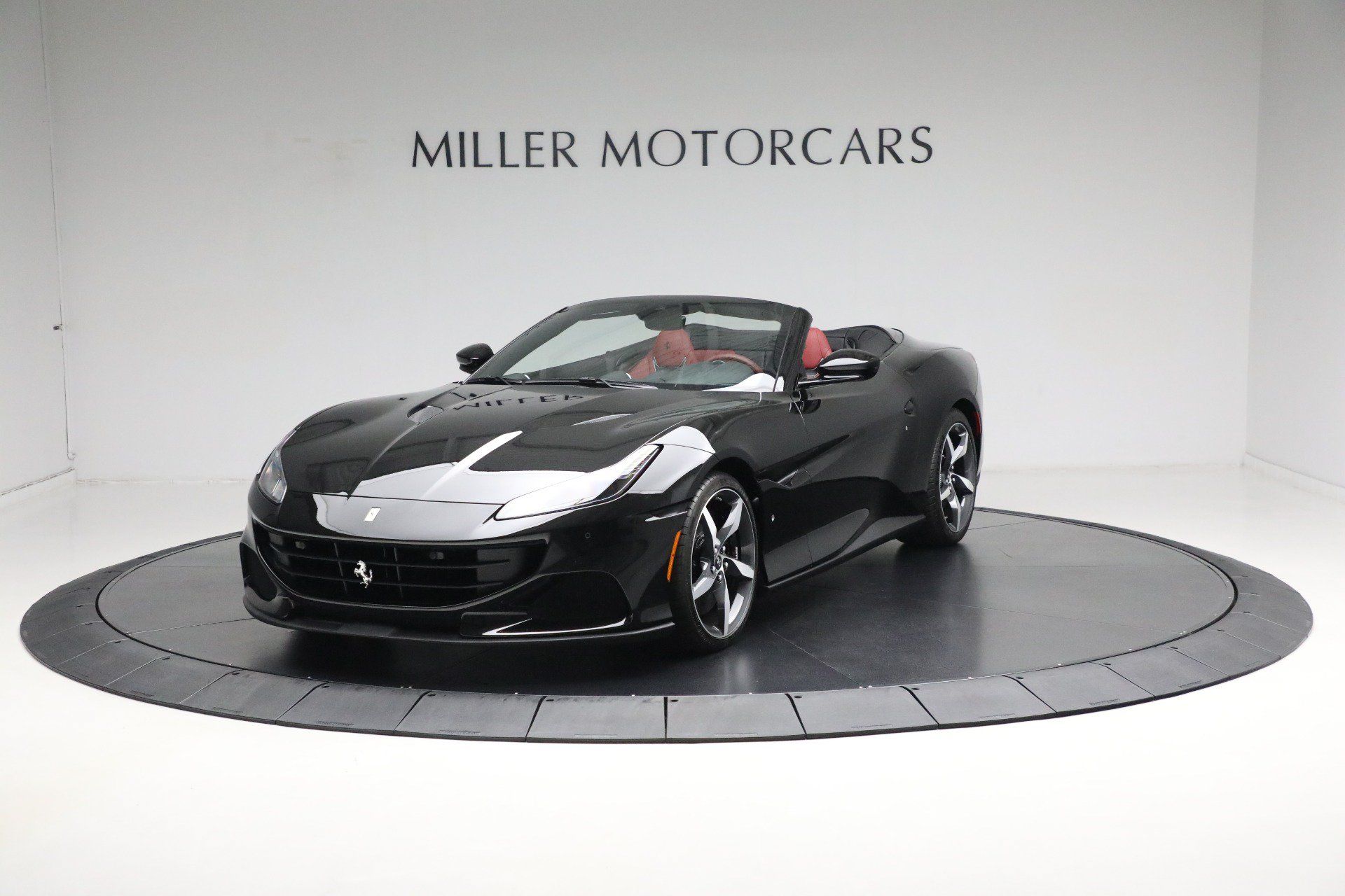 Certified 2023 Ferrari Portofino M RWD image 1