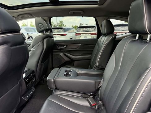 Used 2024 Acura MDX SH-AWD w/ Advance Package image 18