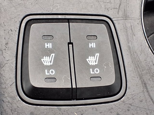 Used 2015 Hyundai Sonata Hybrid FWD image 11