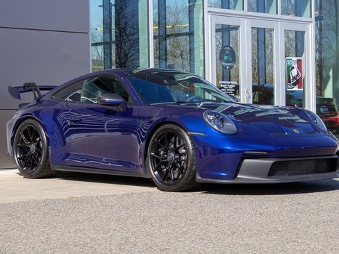 Used 2022 Porsche 911 GT3 image 3