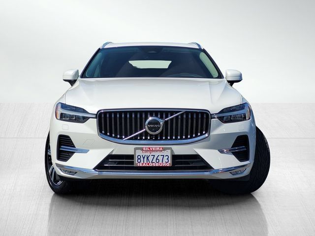 Used 2022 Volvo XC60 B6 Inscription w/ Advanced Package AWD/4WD image 2