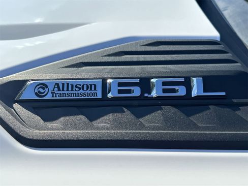 Used 2024 Chevrolet Silverado 2500 LT image 23