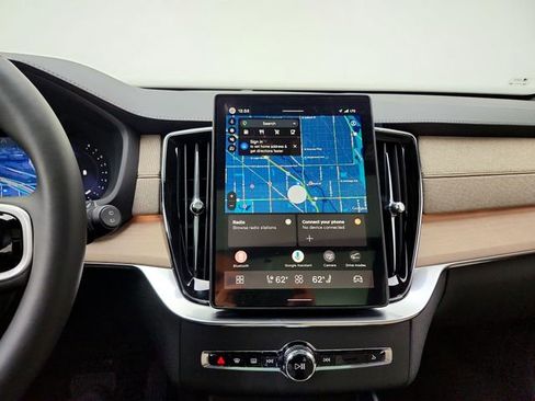 New 2026 Volvo XC90 B5 Core image 27