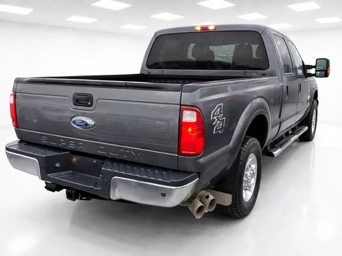 Used 2015 Ford F250 XLT w/ XLT Value Package image 4