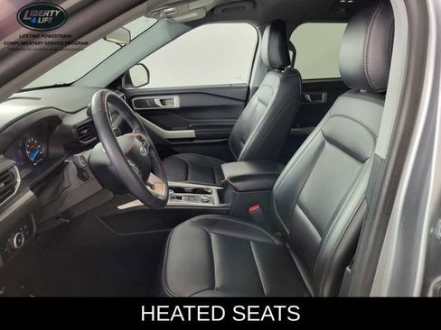 Used 2023 Ford Explorer XLT w/ Equipment Group 202A AWD/4WD image 13