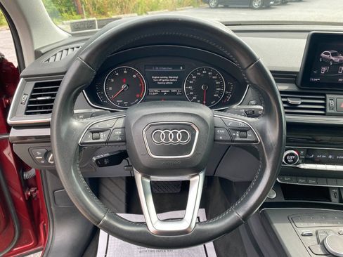 Used 2018 Audi Q5 2.0T Premium w/ Convenience Package AWD/4WD image 13