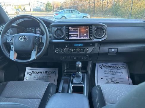 Used 2023 Toyota Tacoma 4x4 Double Cab image 11