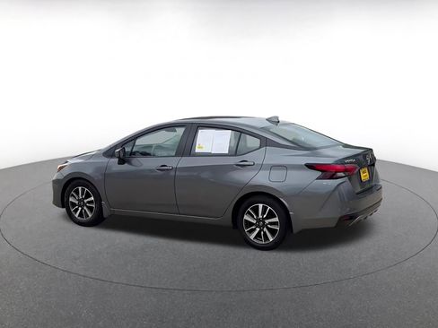 Used 2025 Nissan Versa SV w/ Trunk Package image 10