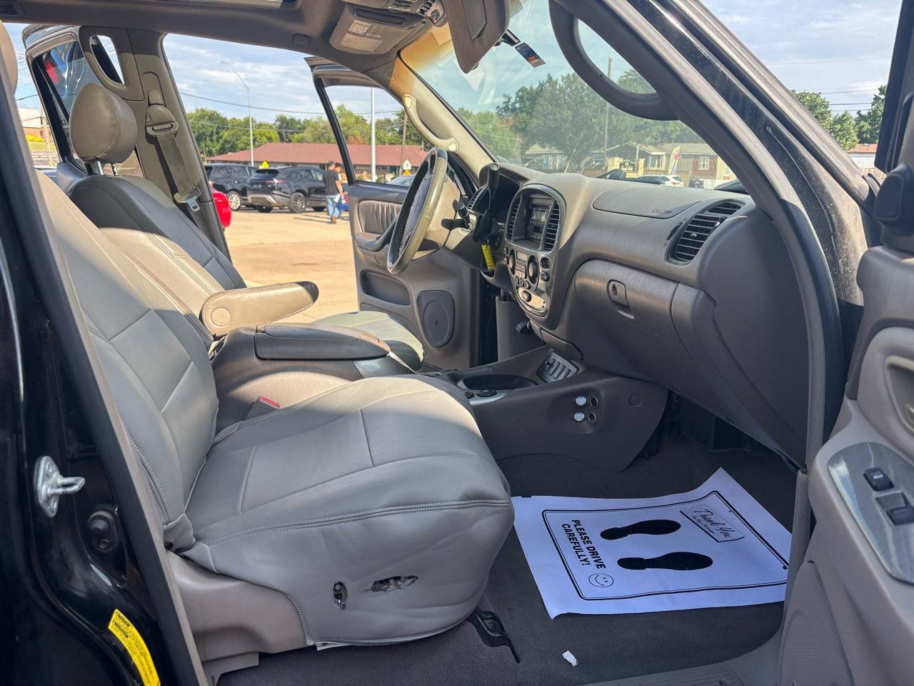 Used 2006 Toyota Sequoia Limited RWD image 6