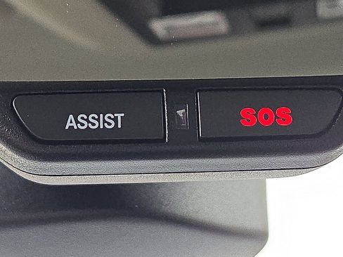 Used 2023 RAM 1500 Classic SLT w/ Trailer & Traction Group image 21