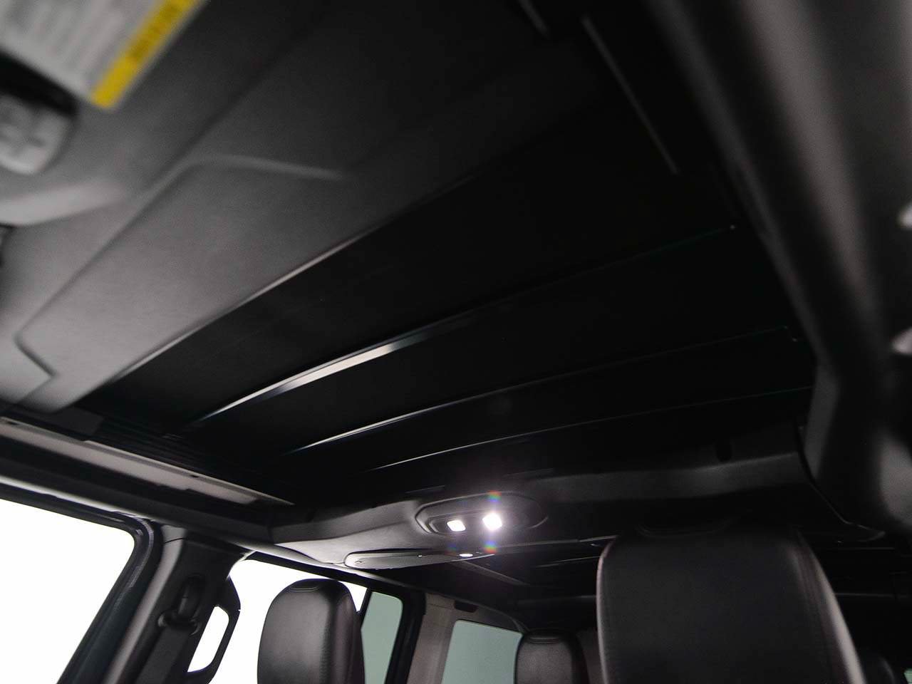 Used 2025 Jeep Wrangler Unlimited Rubicon 392 AWD/4WD image 7