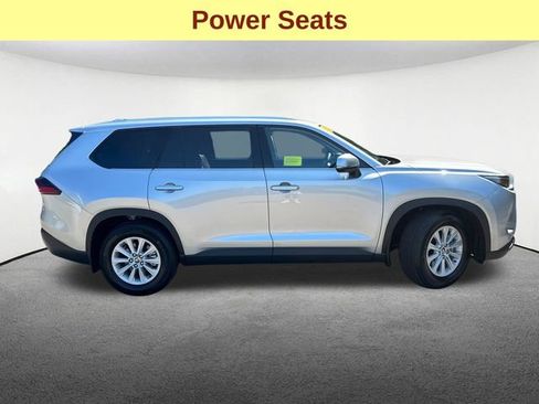 Used 2026 Toyota Grand Highlander AWD image 13