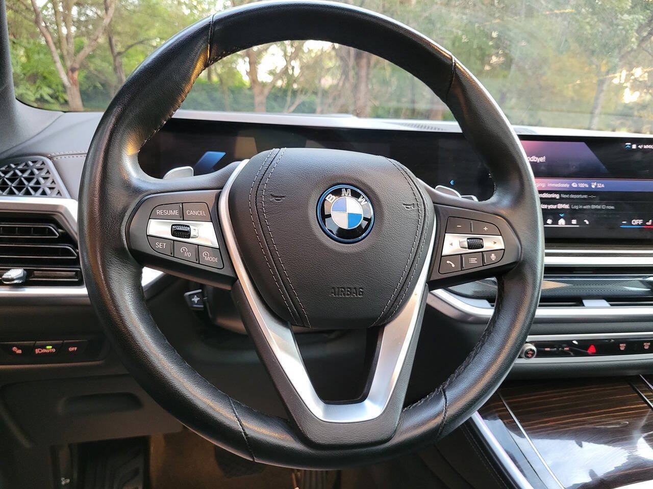 Used 2025 BMW X5 xDrive50e AWD/4WD image 33