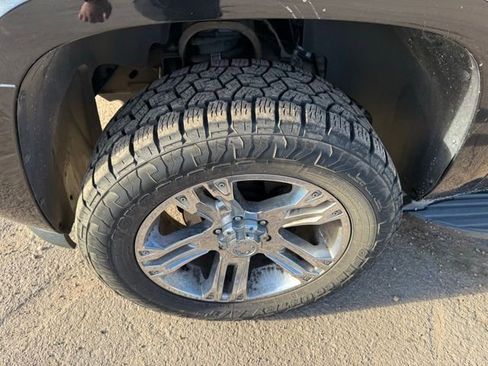 Used 2013 Chevrolet Tahoe LT image 11